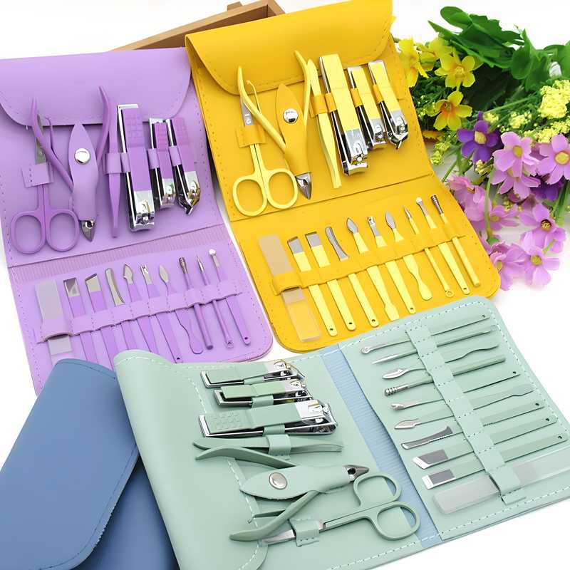 Manicure/Pedicure Nail Care Kit for Women