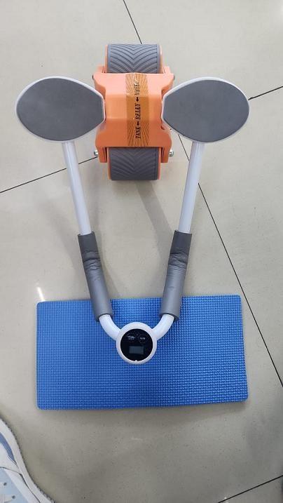 Automatic Rebound Abdominal Exercise Roller
