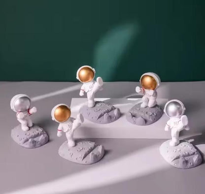 Nordic Style Astronaut Mobile Phone Stand Holder